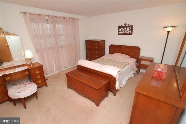 102-C HAMPTON XING, Southampton, PA 18966