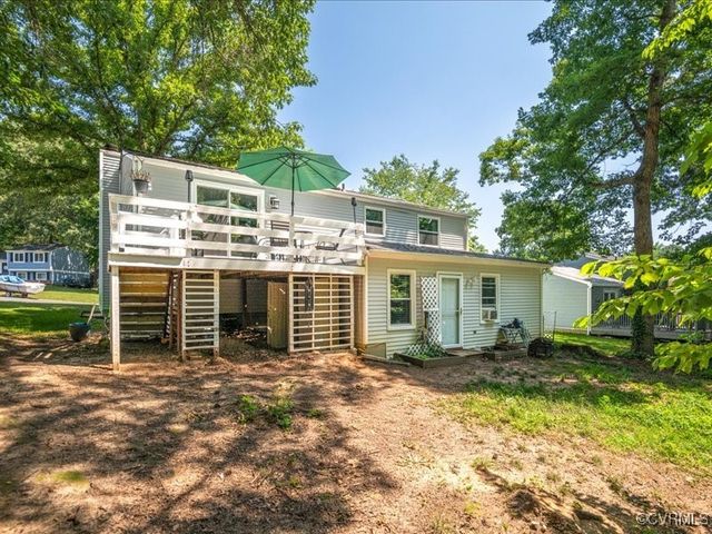 8507 Spruce Pine Dr, North Chesterfield, VA 23235