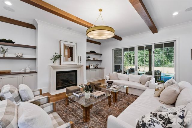617 Shelton Street, Charlotte, NC 28270