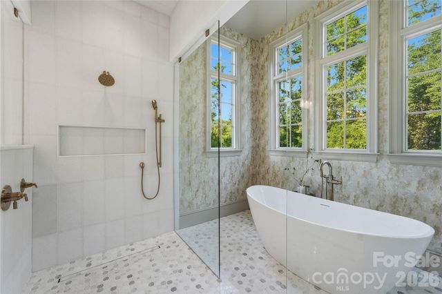 617 Shelton Street, Charlotte, NC 28270