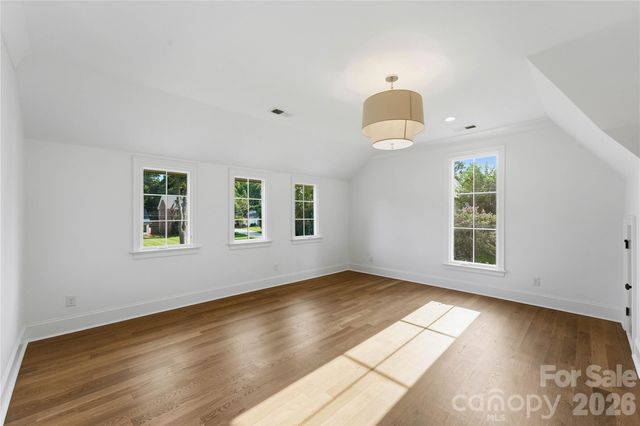 617 Shelton Street, Charlotte, NC 28270