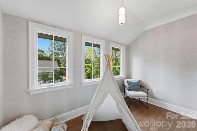 617 Shelton Street, Charlotte, NC 28270
