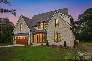 617 Shelton Street, Charlotte, NC 28270