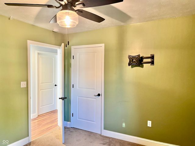 1123 Washington Street, Hope, IN 47246