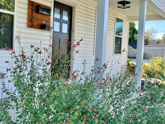 1123 Washington Street, Hope, IN 47246