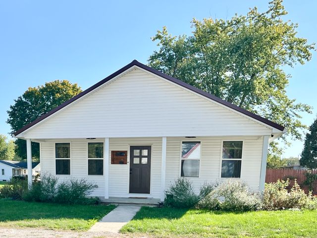 1123 Washington Street, Hope, IN 47246