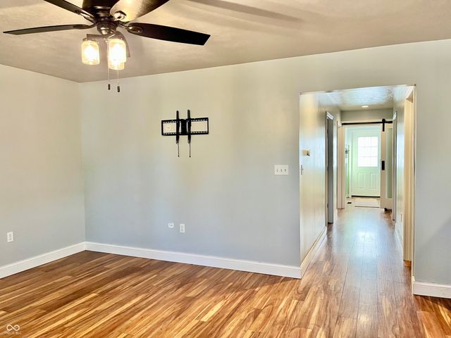 1123 Washington Street, Hope, IN 47246