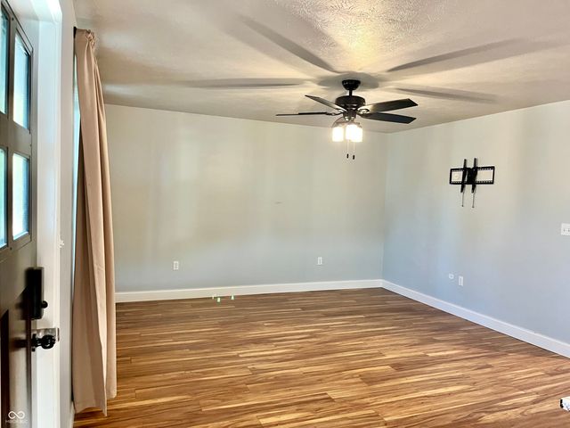 1123 Washington Street, Hope, IN 47246