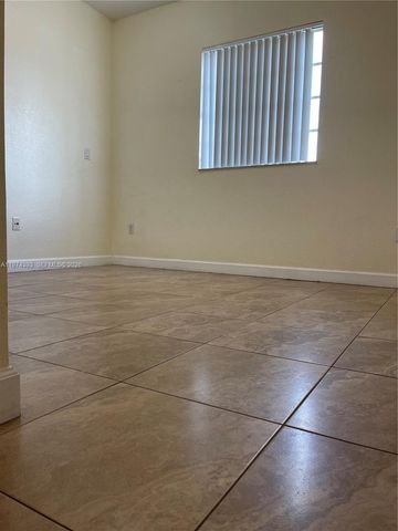 8500 SW 150th Ave 3, Miami, FL 33193