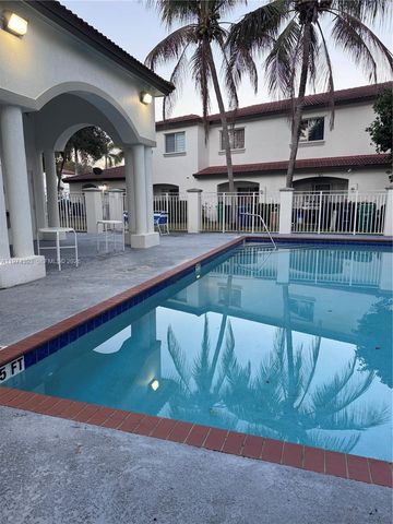 8500 SW 150th Ave 3, Miami, FL 33193