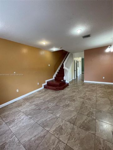 8500 SW 150th Ave 3, Miami, FL 33193