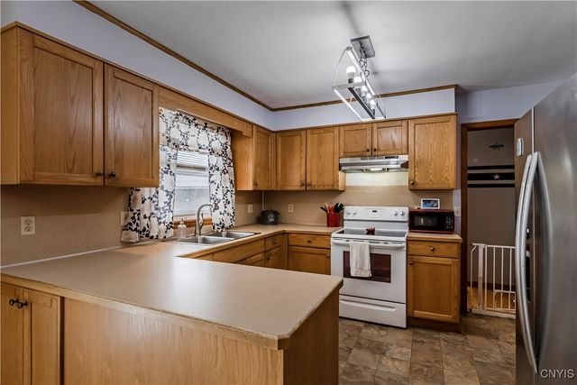 902 Mckinley Avenue, Rome, NY 13440