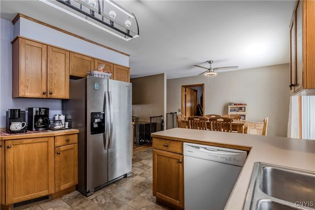 902 Mckinley Avenue, Rome, NY 13440