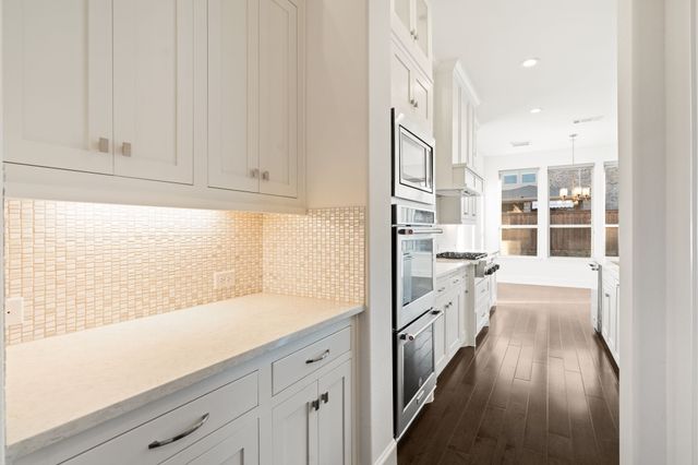 2441 Flat Creek Road, Frisco, TX 75036