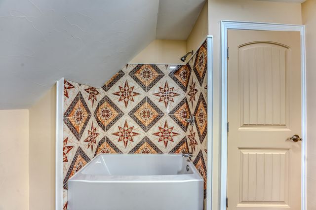 35 Mad River Road, Campton, NH 03223