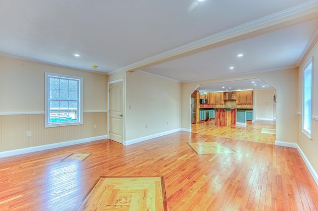 35 Mad River Road, Campton, NH 03223