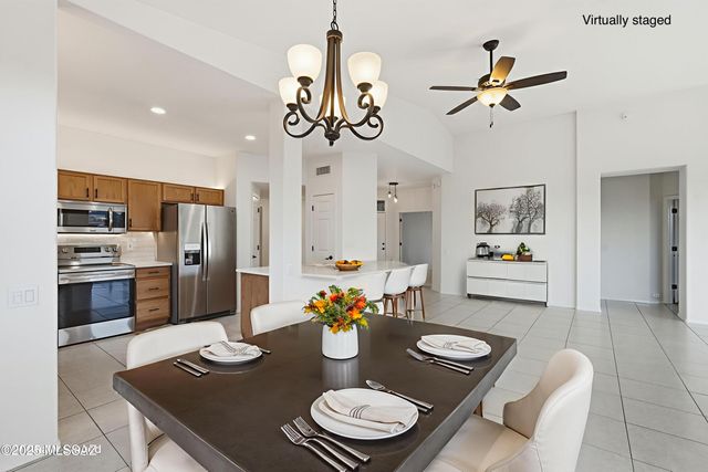 4751 S Longmore Drive, Green Valley, AZ 85622