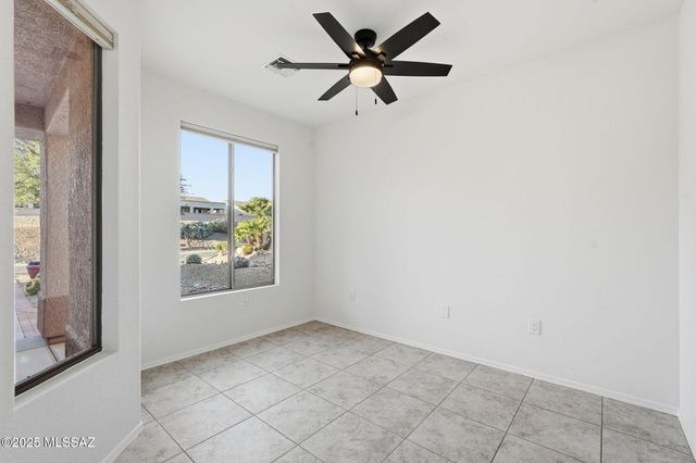 4751 S Longmore Drive, Green Valley, AZ 85622