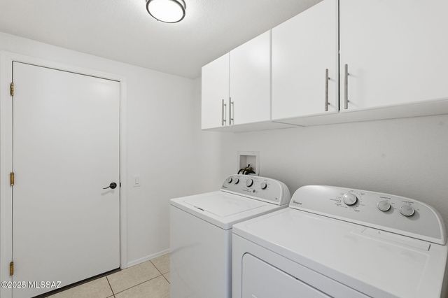 4751 S Longmore Drive, Green Valley, AZ 85622