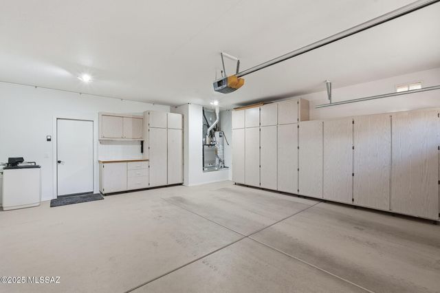 4751 S Longmore Drive, Green Valley, AZ 85622