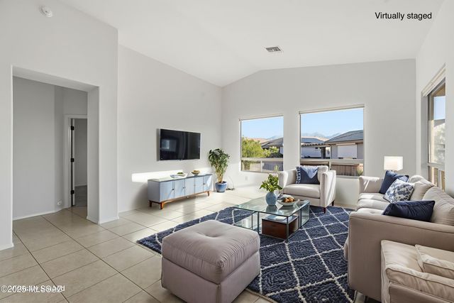 4751 S Longmore Drive, Green Valley, AZ 85622