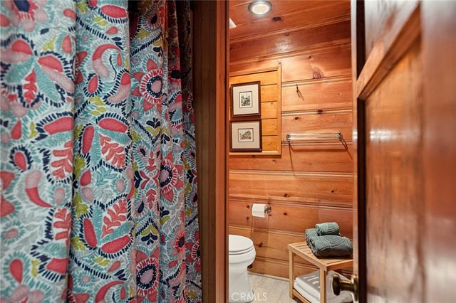 144 Marshall Road, Lake Arrowhead, CA 92352