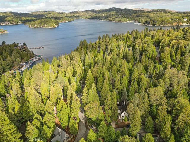 144 Marshall Road, Lake Arrowhead, CA 92352