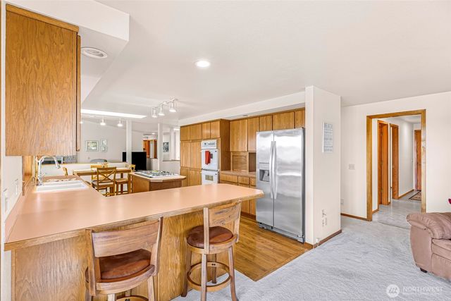 8059 Comox Road, Blaine, WA 98230