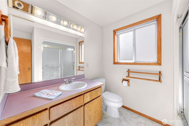 8059 Comox Road, Blaine, WA 98230