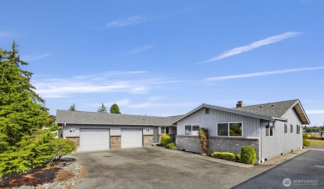 8059 Comox Road, Blaine, WA 98230