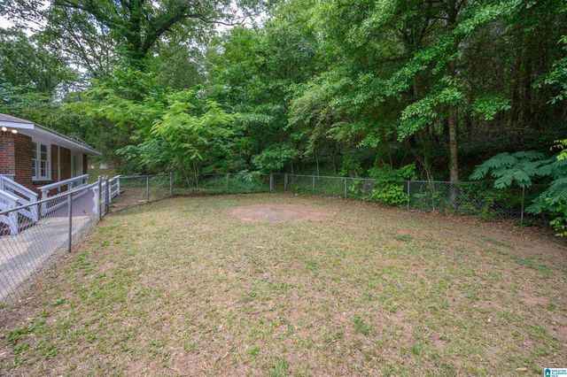 1408 29TH AVENUE N, Hueytown, AL 35023