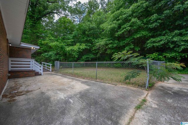 1408 29TH AVENUE N, Hueytown, AL 35023