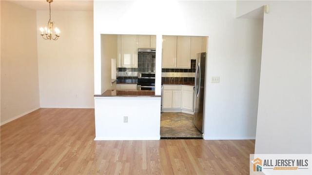 363 Lancaster Court, Piscataway, NJ 08854