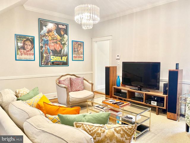 1351 A ST NE, Washington, DC 20002