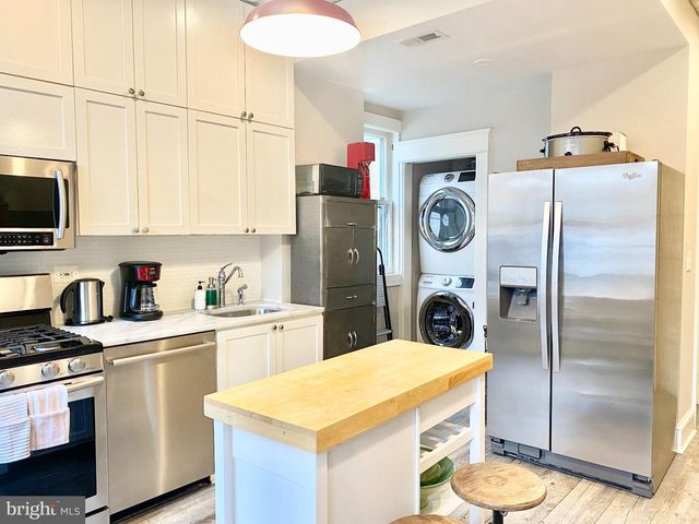 1351 A ST NE, Washington, DC 20002