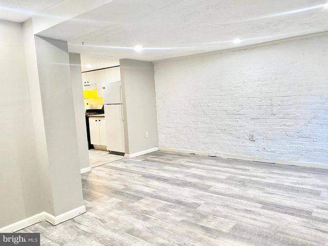 1351 A ST NE, Washington, DC 20002