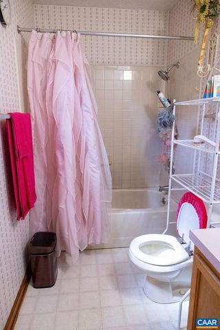 5705 LOUISA RD, Keswick, VA 22947