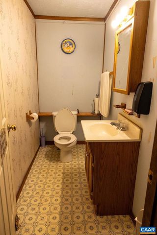 5705 LOUISA RD, Keswick, VA 22947