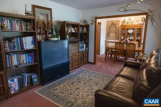 5705 LOUISA RD, Keswick, VA 22947