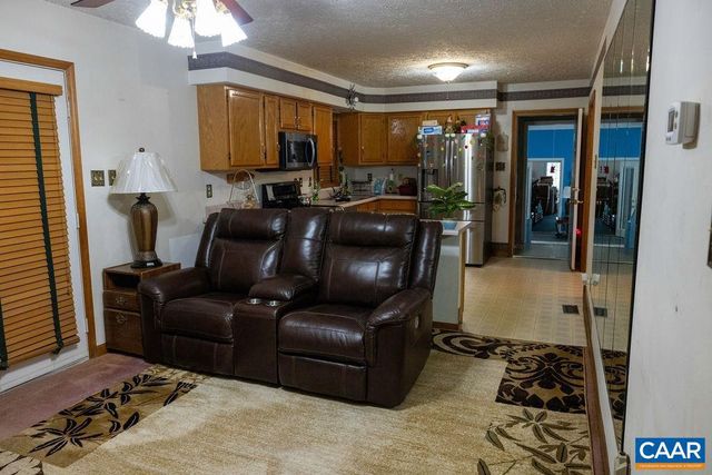 5705 LOUISA RD, Keswick, VA 22947