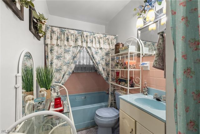 308 Penn Avenue, Mingo Junction, OH 43938