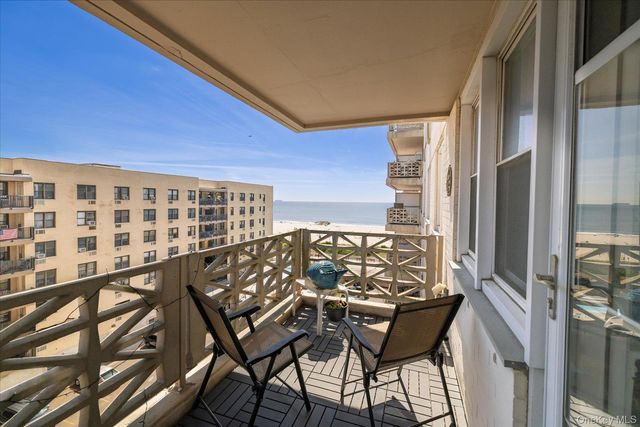 450 Shore 6L, Long Beach, NY 11561