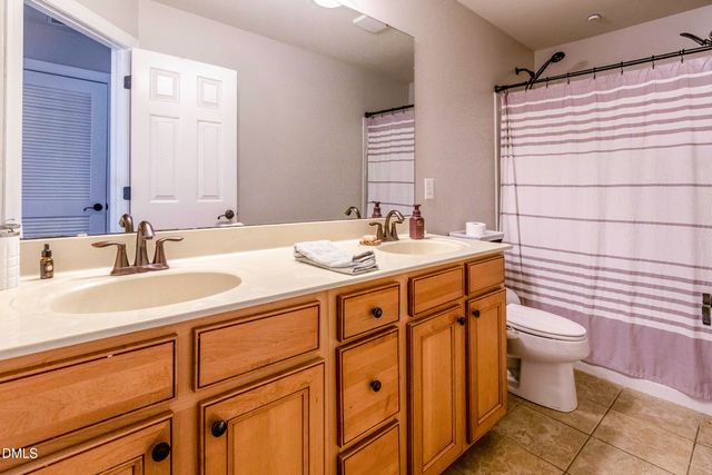 201 Quarryrock Road, Holly Springs, NC 27540