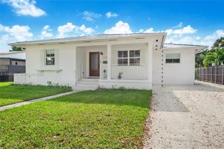 6356 SW 14th Street, West Miami, FL 33144