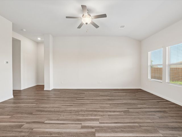 10529 Tuxinaw Trail, Fort Worth, TX 76179