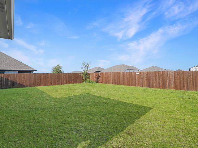 10529 Tuxinaw Trail, Fort Worth, TX 76179
