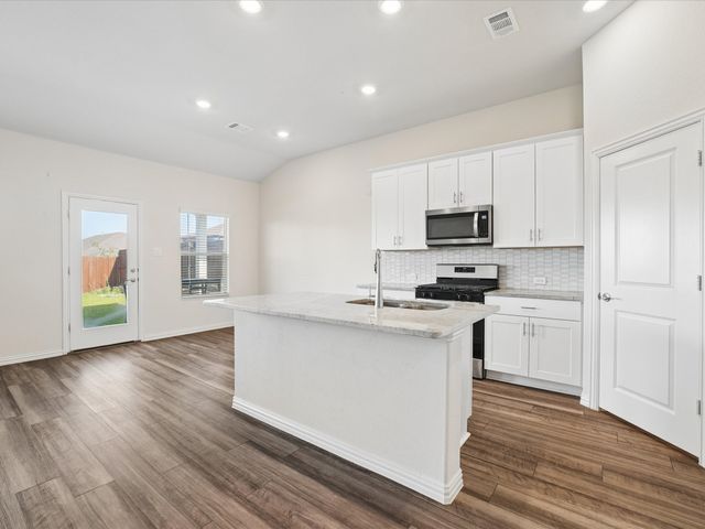 10529 Tuxinaw Trail, Fort Worth, TX 76179