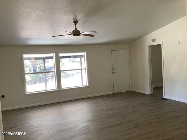 3149 TONTO Drive, Overgaard, AZ 85933