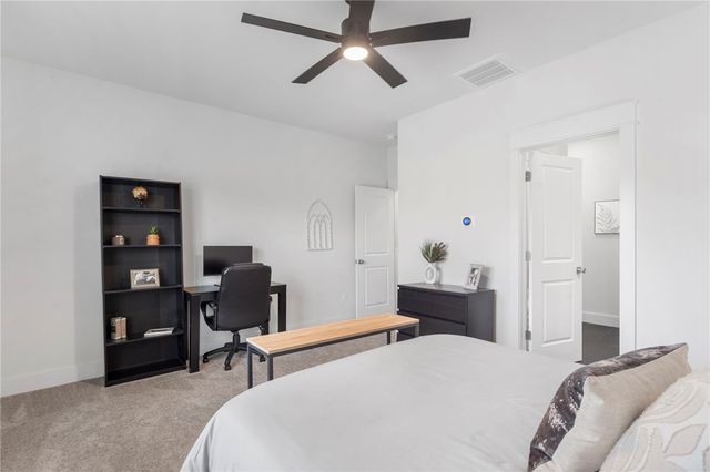 1200 Whistler Street, Bentonville, AR 72713