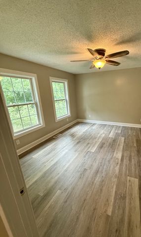 6 Mason Ln, Brush Creek, TN 38547